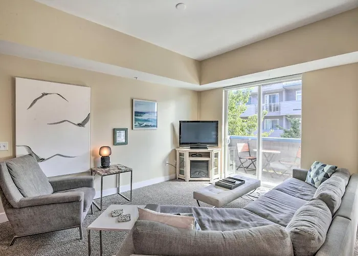 Top Accommodations in Grand Haven