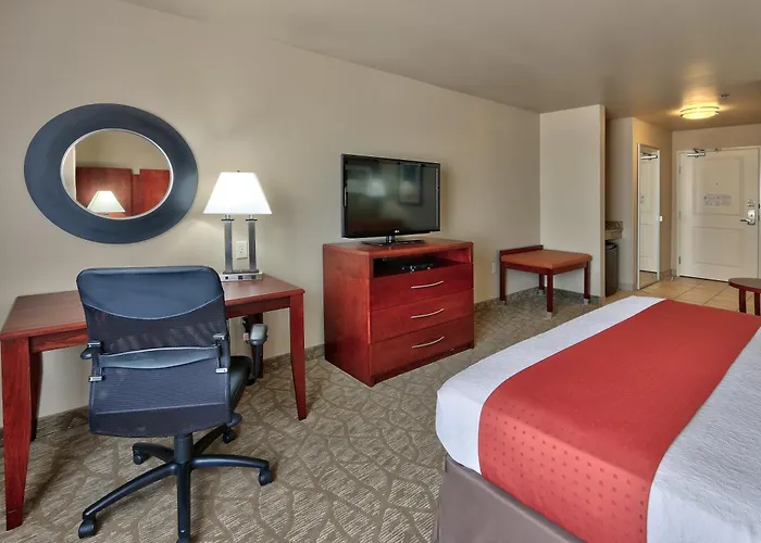 Top Accommodations in Roswell's Mysterious Allure