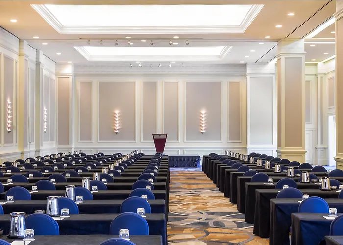 Top Hotels Near Miami Port Cruise Terminal