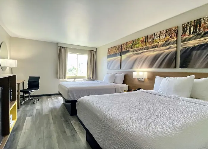 Top Hotels Near Columbus Ohio Airport