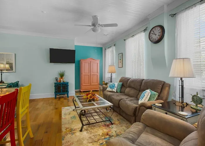 Best Pet Friendly Hotels in Washington D.C.