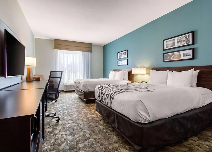 Top Hotels Near Middletown NJ