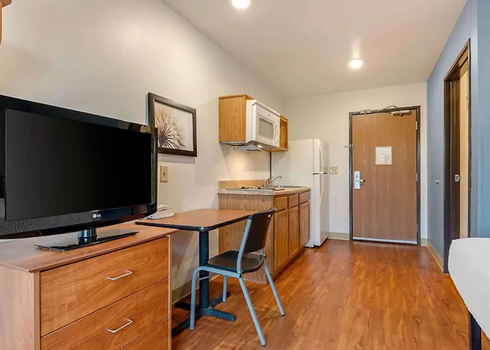 Best Hotels in Greenwood Indiana