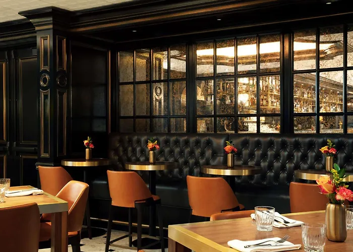 Best Pet Friendly Hotels in Chicago