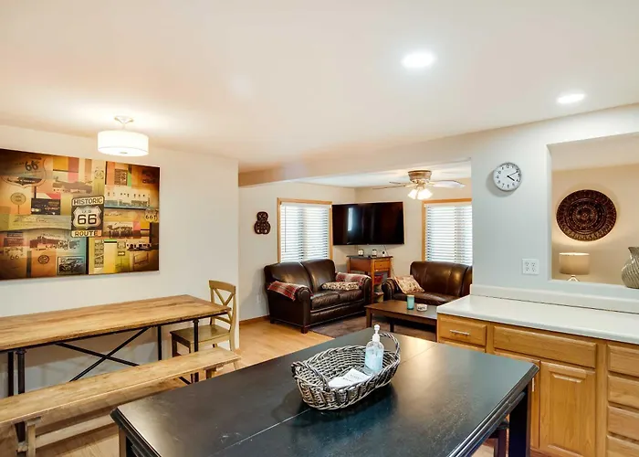 Top Hotels Near I-75 in Knoxville for Easy Exploration