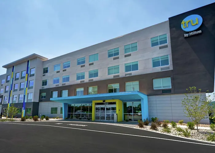 Top Hotels Near Denver International Airport