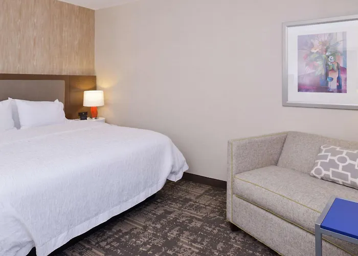 Best Hotels Near Wilmington MA
