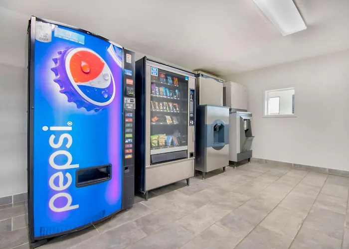 Best Russellville AR Hotels for Discovering Arkansas