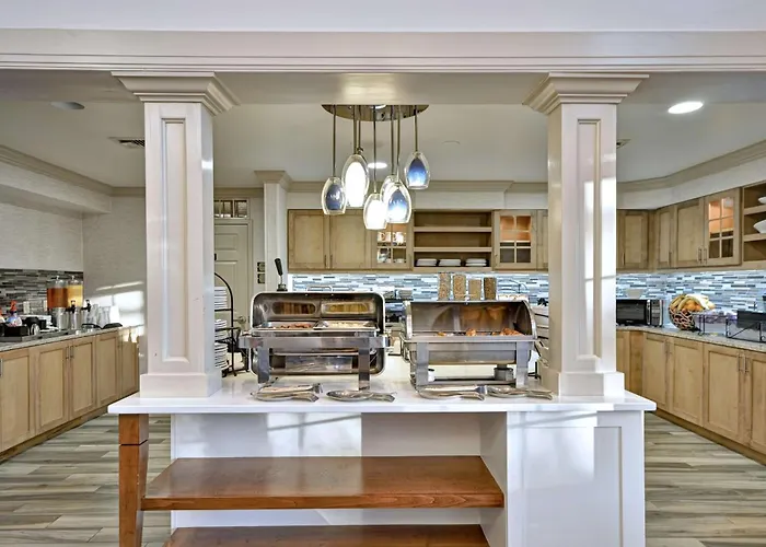 Best Hotels in Peabody Massachusetts