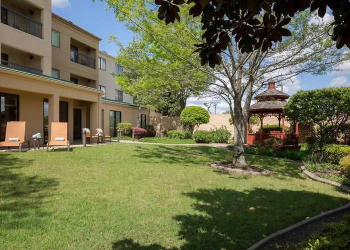 Premier Lodging in Charming Monroe, Louisiana