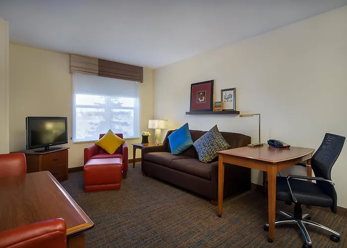 Best Hotels in Middleton, Wisconsin