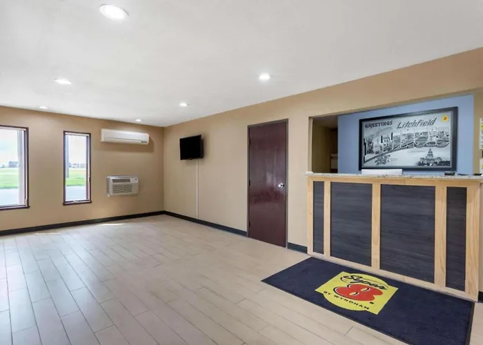 Premier Hotels near Litchfield CT