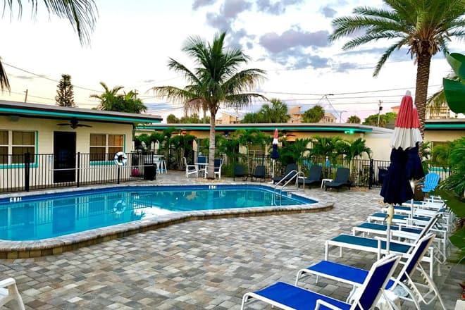 Island Cay Hotel-Clearwater Beach